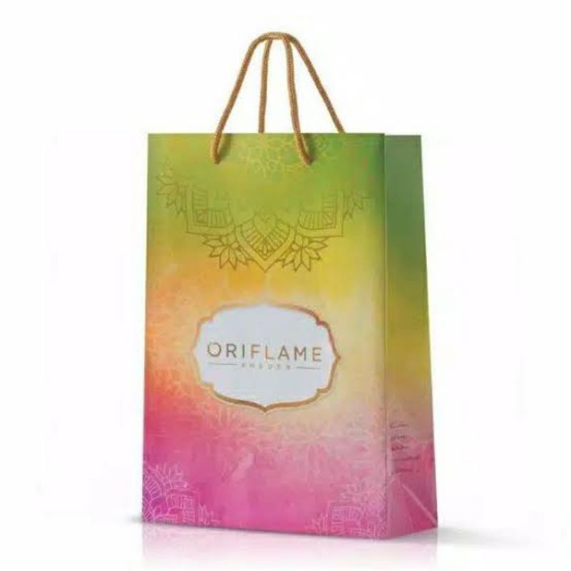 

paper bag oriflame