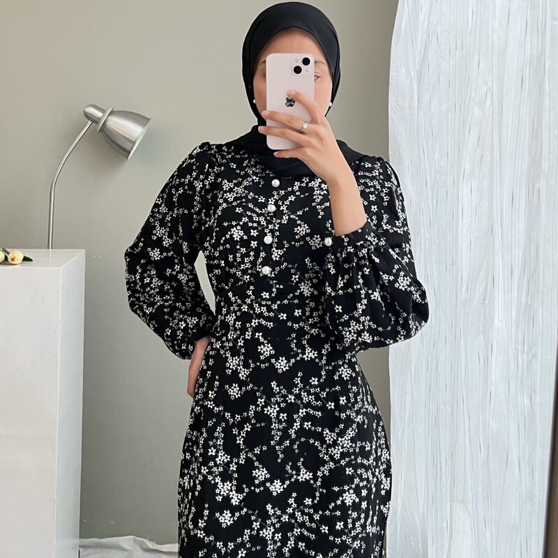 Jasmine Dress by edmee_outfit