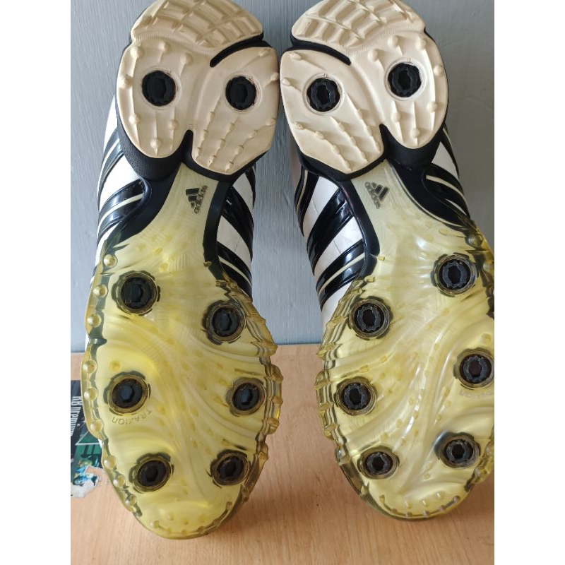 SEPATU GOLF ADIDAS TRAXION