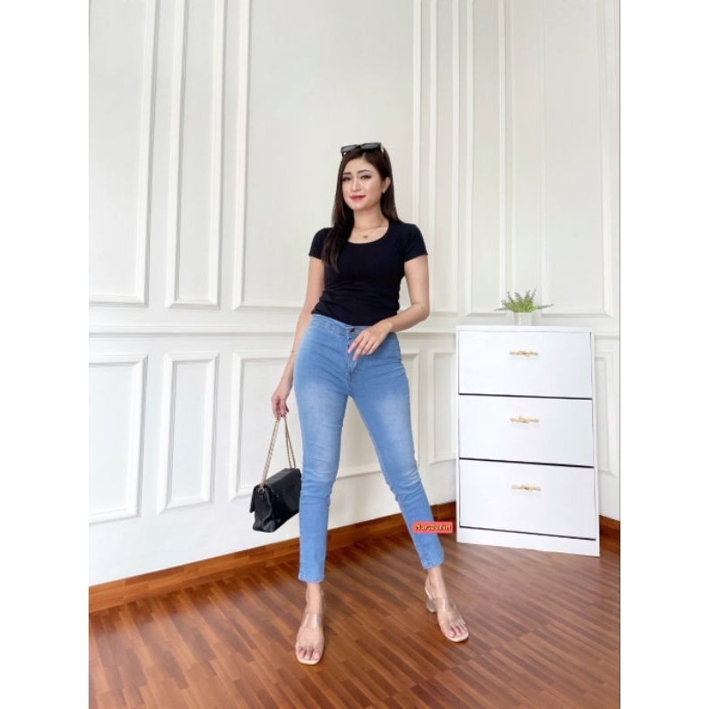 CELANA HIGHWAIST JEANS POLOS WANITA CEWEK