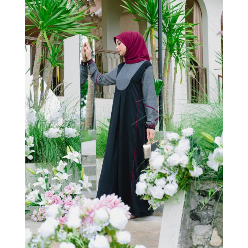 ABAYA AMEENA RAYYANZA AHZARAYY