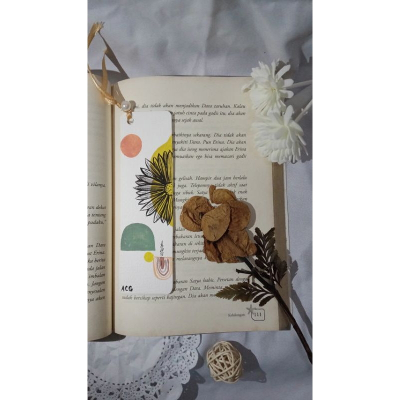 

[TERMURAH] Bookmark Lukis Aesthetic Handmade | Pembatas Buku Aesthetic