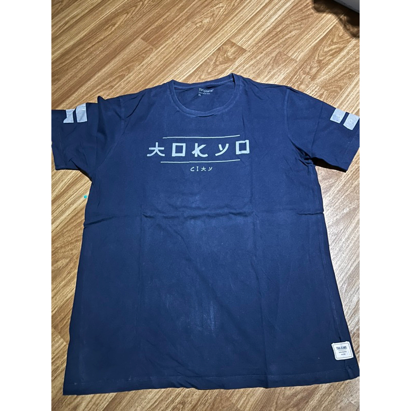 KAOS PRIA TIRAJEANS TOKYO PRELOVED
