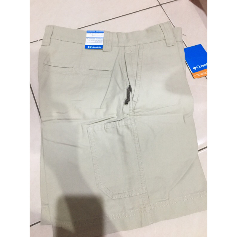 celana setengah lutut pria uk 30 cream