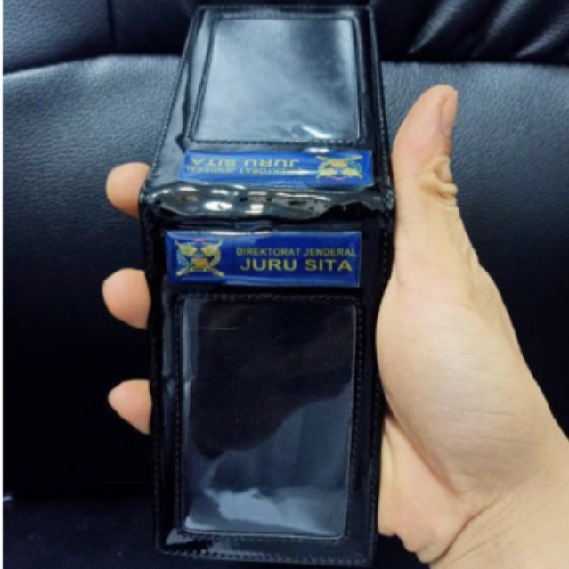 

Name Tag ID Card Saku Hitam Glossy Magnet Logo JURU SITA 2 sisi ID Card Dompet Saku Kulit Magnet PREMIUM