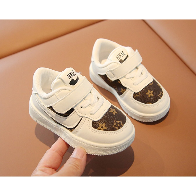 Bestseller Sepatu Sneakers Anak Anak Laki Perempuan NKIE LV IMPORT