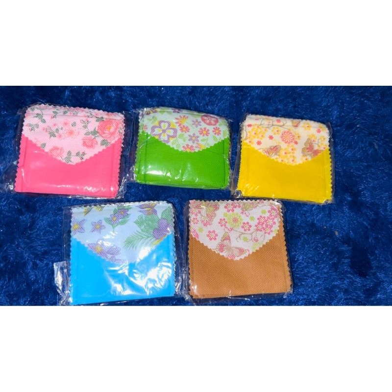 

Amplop Lebaran warna Random