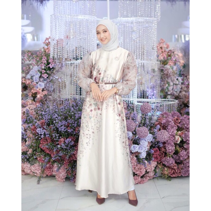 Laluna Dress Vanilla Hijab
