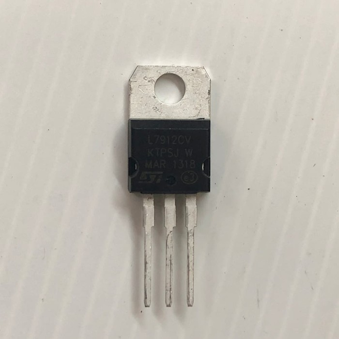 IC AN7915 L7915 AN L 7915