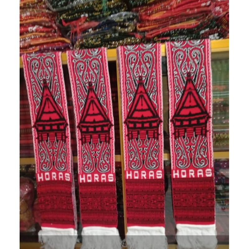 syal rajut etnis batak