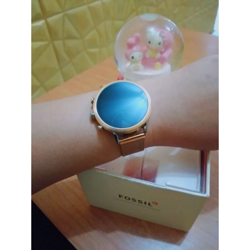 FOSSIL SMARTWATCH GEN 4 PRELOVED