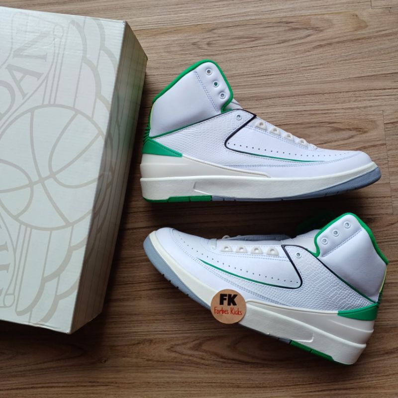 Air Jordan 2 Retro Lucky Green