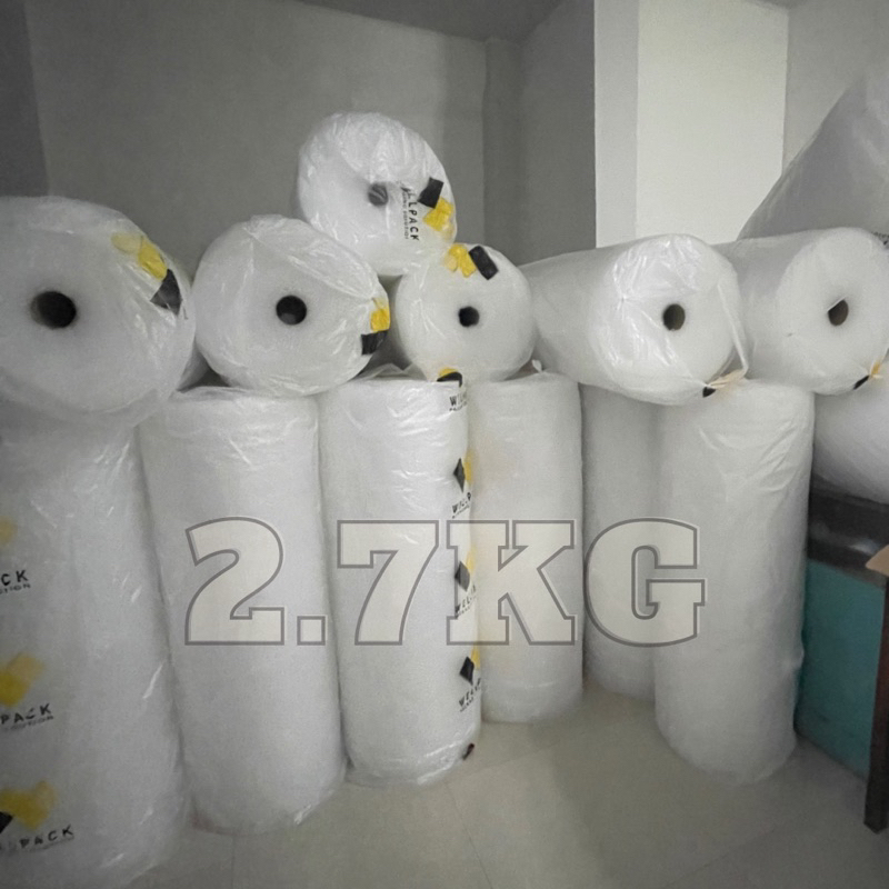 

Bubblewrap 2,7kg bening / bubblewrap hitam 2,7kg hitam