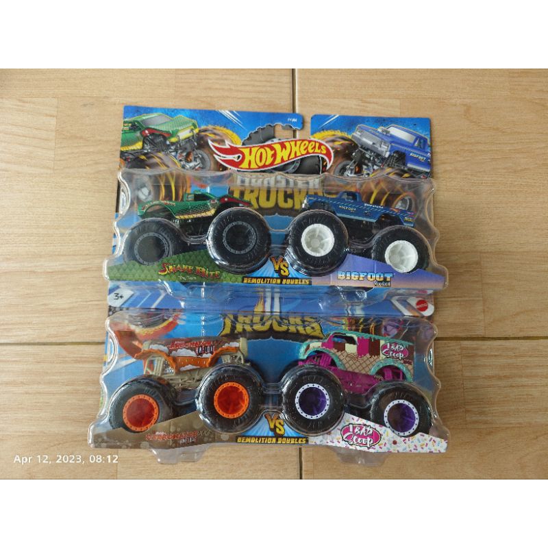 Hot Wheels Monster Trucks Demolition Doubles