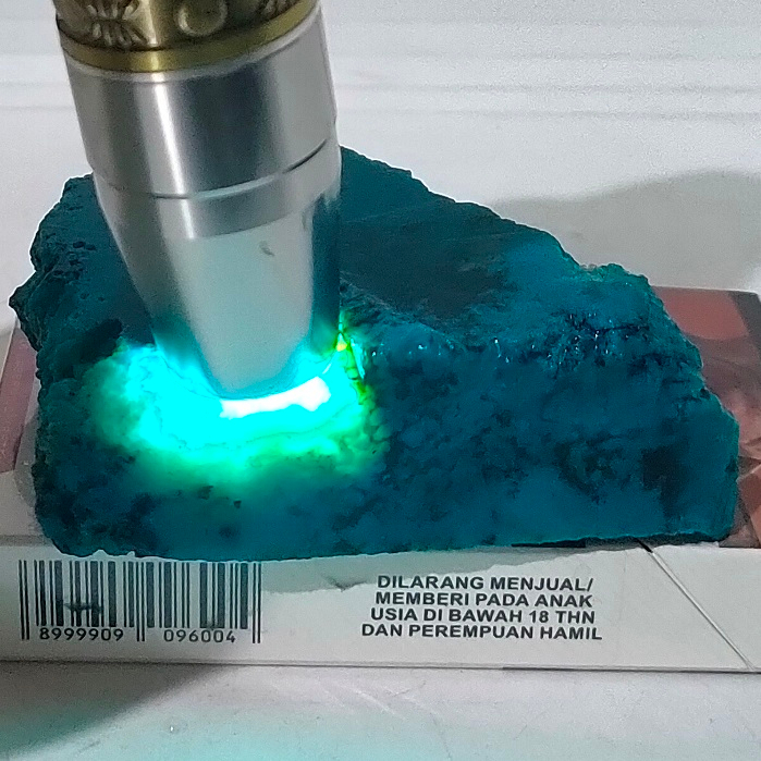 bahan batu bacan full kristal super HQ lempengan, batu yg dikirim sesuai foto, kode37