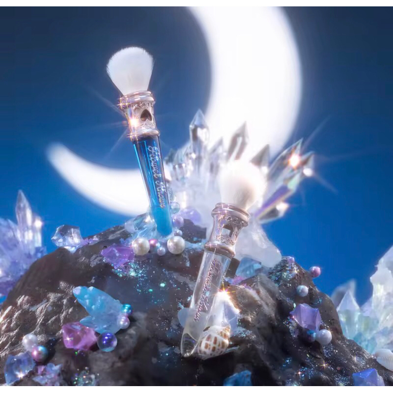 Flower Knows Moonlight Mermaid Series jewelry brush