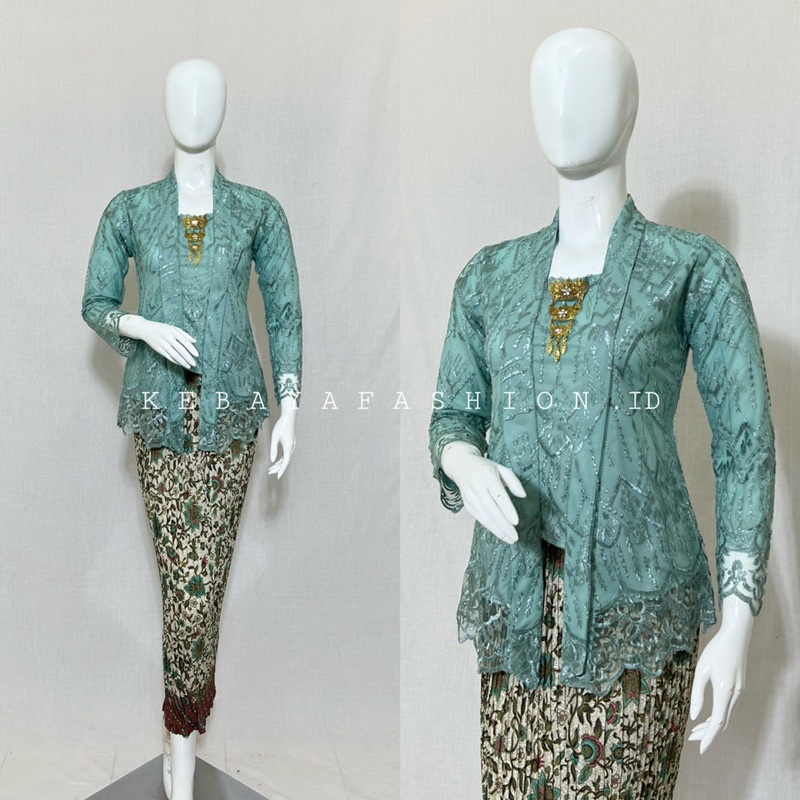 Kebaya Tunik / Tunik Tulle / Kebaya Modern / Kebaya tile / Kebaya Kutubaru / Batik Couple