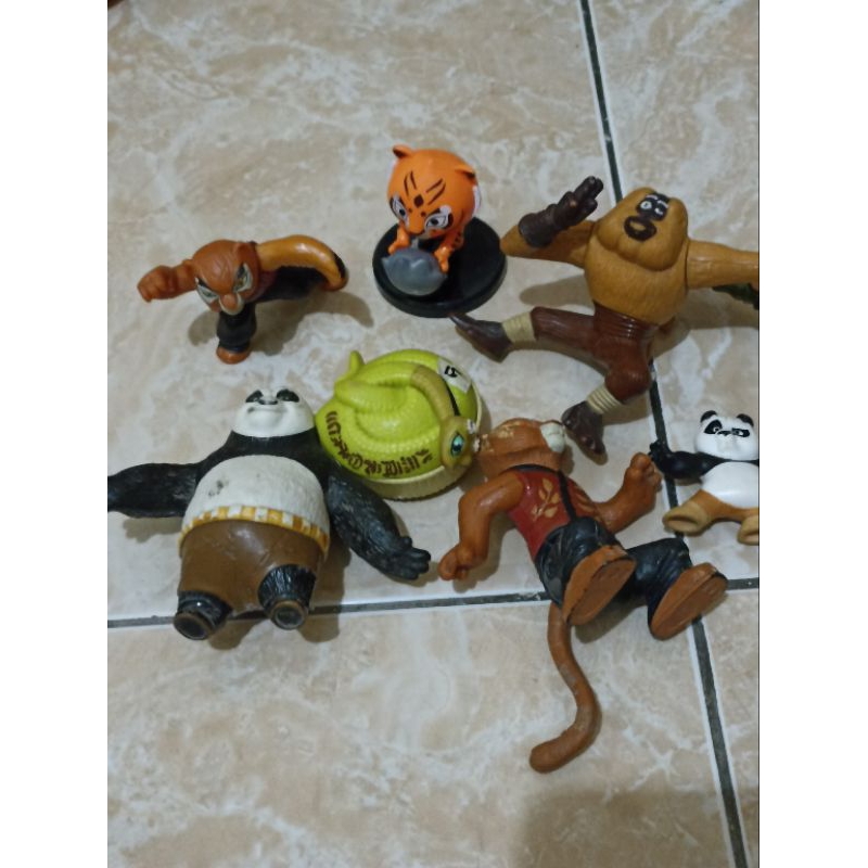 PRELOVED /BEKAS kungfu panda 3 action figure  Master Viper  Termurah Mainan McDonald MCD Hadiah Happ
