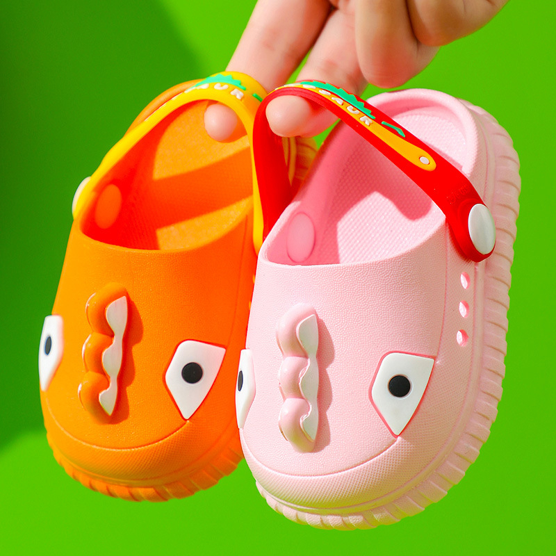 Sandal Dinosaurus Kartun untuk Balita Sandal Unisex untuk Anak Laki-laki Anak Perempuan Sepatu Bernapas Lembut di Musim Panas