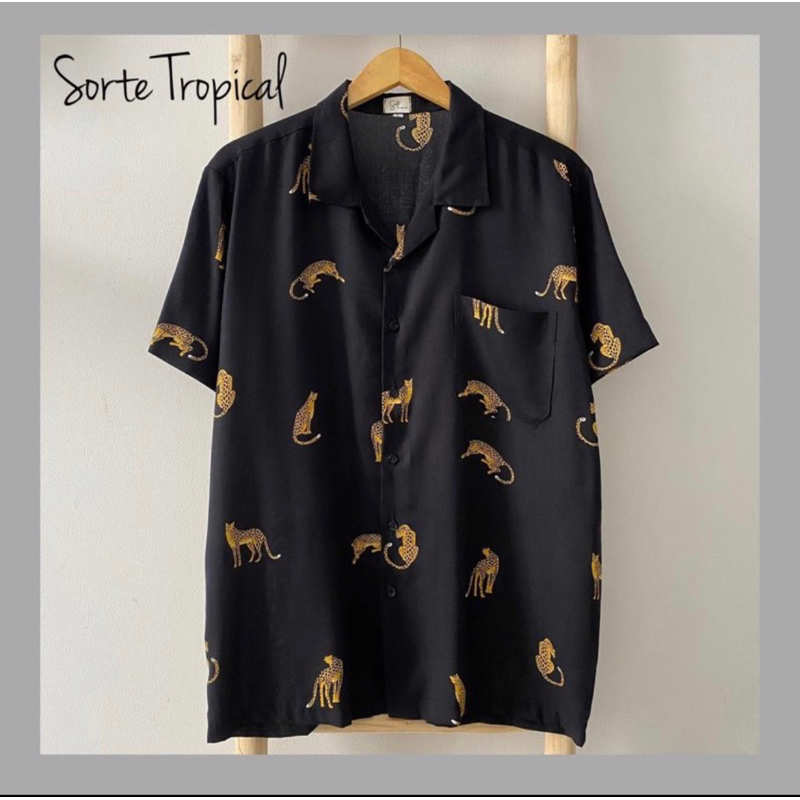 Kemeja Pria Hawai/ Kemeja Pantai Abstrak Vintage Casual Lengan Pendek Retro Bahan Rayon Viscose import adem-R-puma