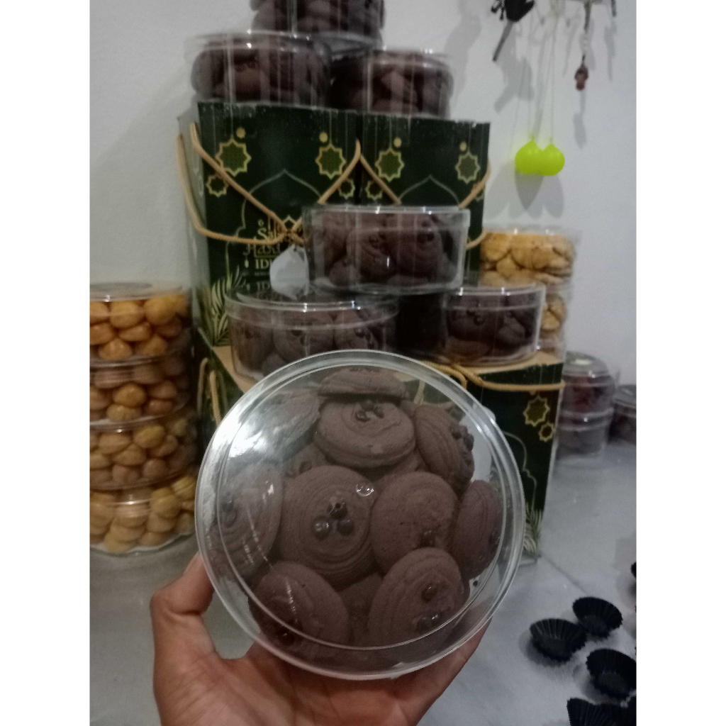 

KUE PAKET LEBARAN