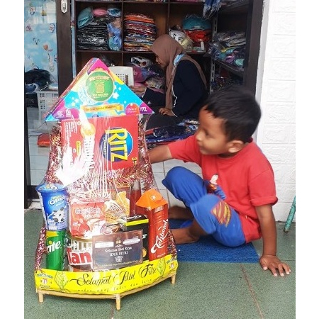 

Parcel Lebaran Premium RS02