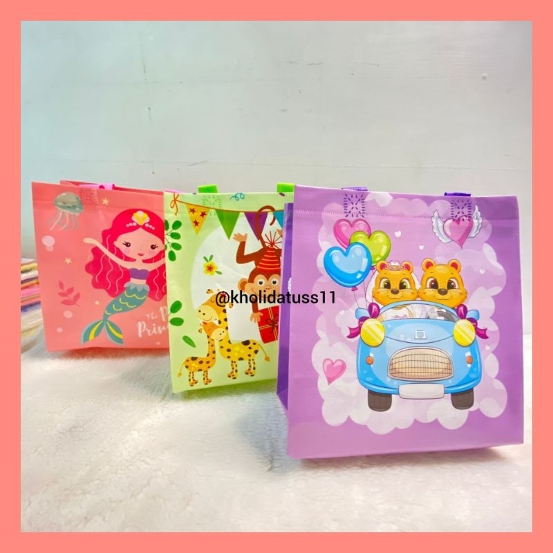 Goodie Bag Anak Tas Ulang Tahun Bingkisan Snack Premium Karakter Animal Transportasi Unicorn Birthda