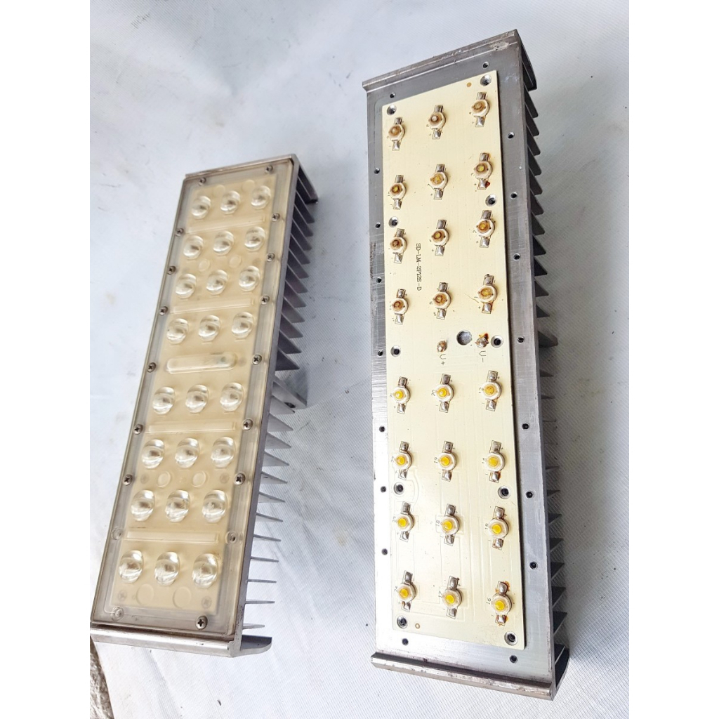 LAMPU LED dan HEATSINK Kondisi Normal