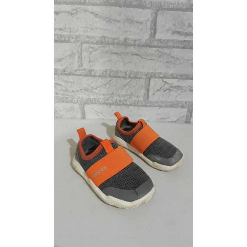 SEPATU ANAK CROCS PRODUK ORIGINAL PRELOVED