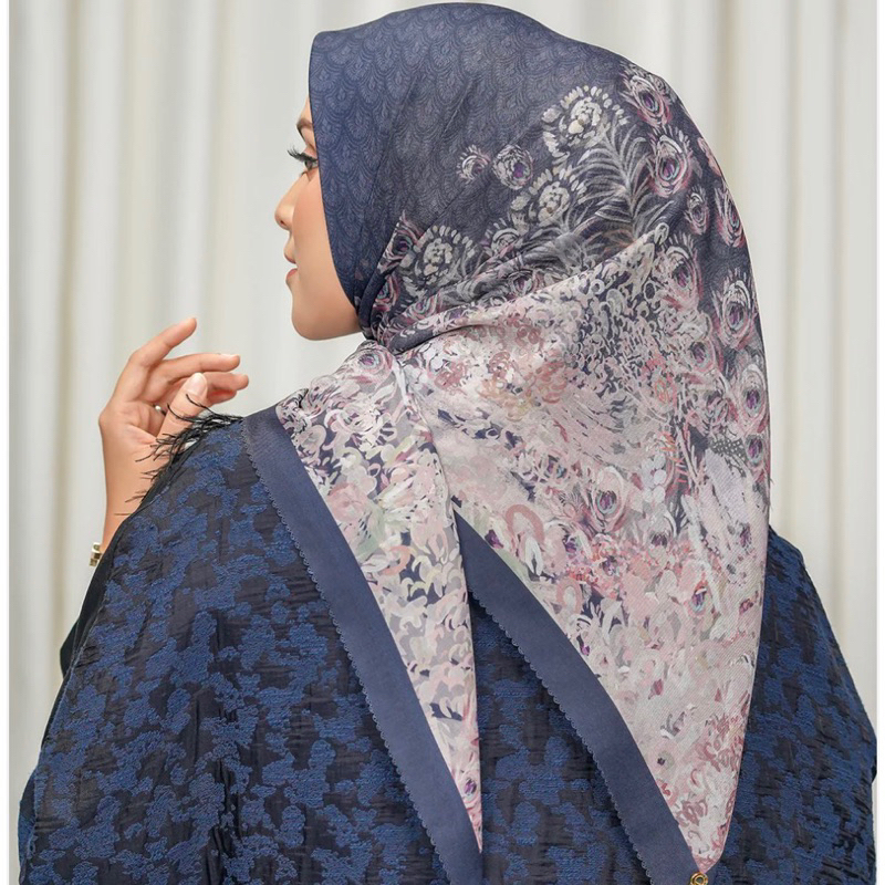 Buttonscarves The Ederra 2.0 Square Galaxy