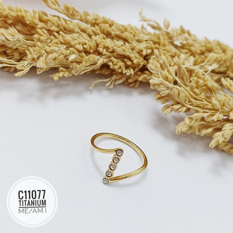 Cincin Titanium Zigzag permata Gold C11077