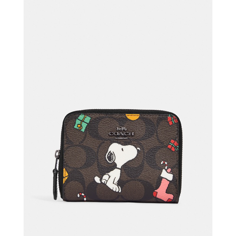 Coach X Peanuts Small Zip Around Wallet With Snoopy Present Print (CE708)