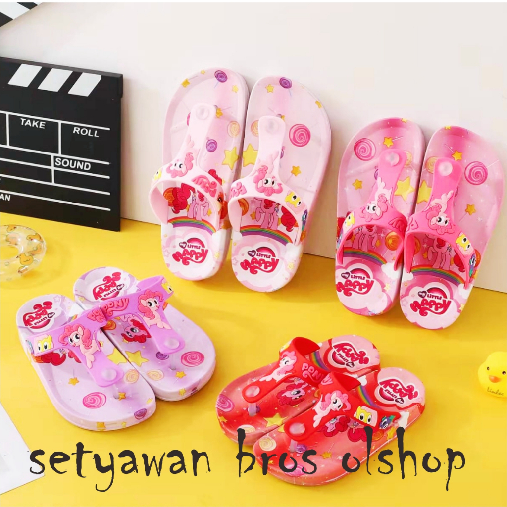 Sepatu /Sepatu CAPIT Anak Perempuan LOL dengan Sol karet lembut berbahaan import