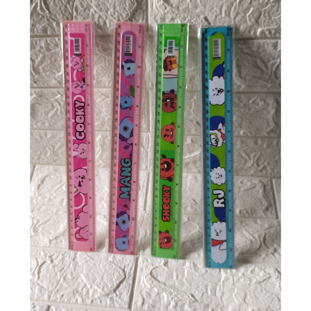 

GARISAN, PENGARIS KARAKTER BTS 3 PCS