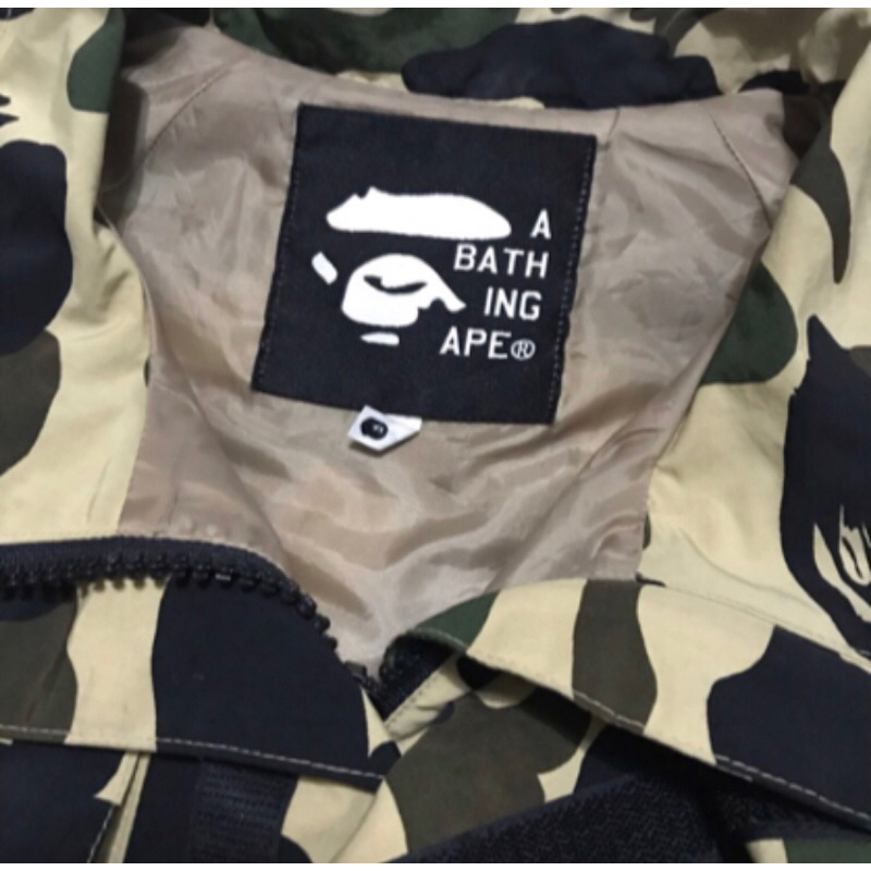 bape jacket snowboard