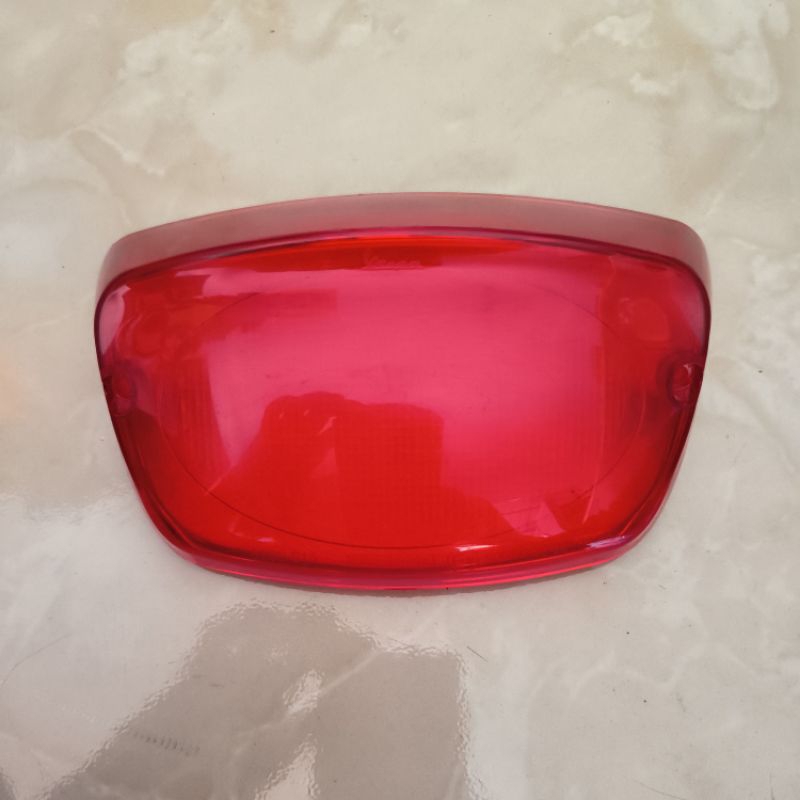 Mika stop lamp, kaca lampu stop, Vespa 125, 150 S LX LVX 2V 3V Original. Bekas