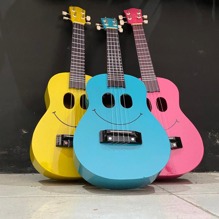 Ukulele Smile Senar 4 Spesial harga Promo