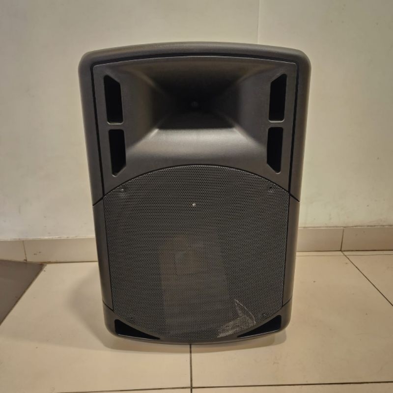 Box Speaker 15 In Fiber Plastik Model RCF