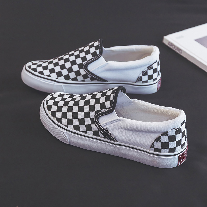 Sepatu MUTUONI Checkrboard Slip On 5331 (35 - 40)