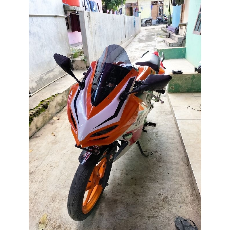 Cover headlamp Honda CBR150R k45a dan spion depan dan cover tengki k45a Besic All New CBR250RR