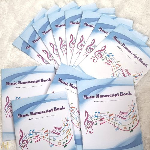 

Buku tulis musik garis lima / buku garis paranada / manuscript book