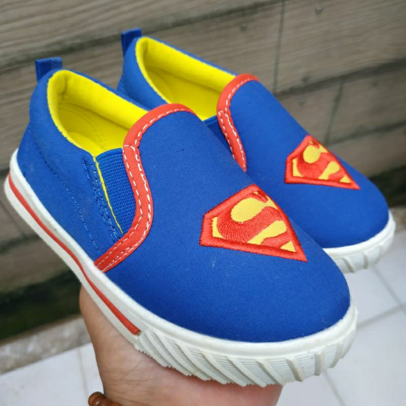 JUAL RUGI KMS3 Superman 27 STOK LAMA Titipan Toko Sepatu Anak