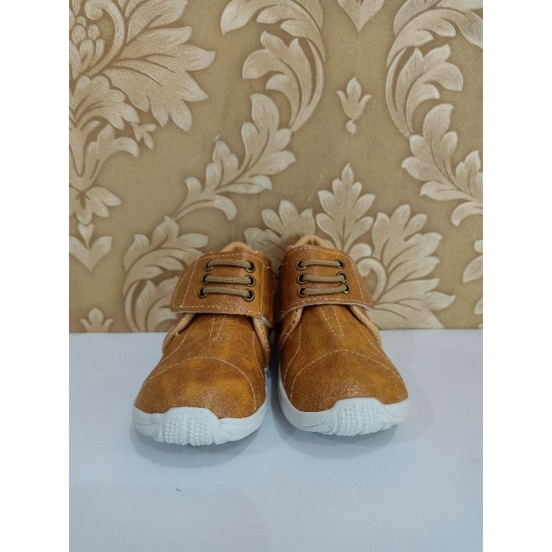 Sepatu Balita Lucu