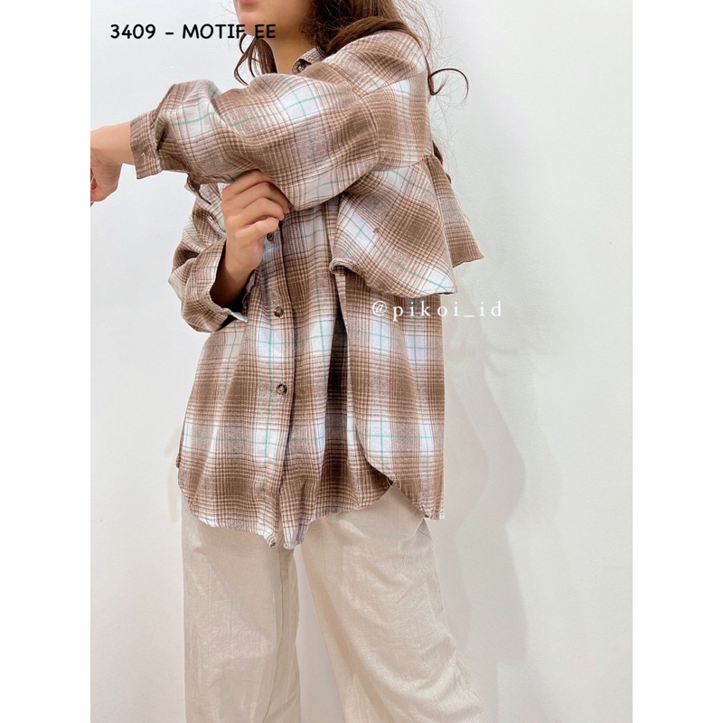 Baju oversize wanita kotak kotak / Loose Top Flanel / kemeja oversized ruffle flanel tartan hem 3409