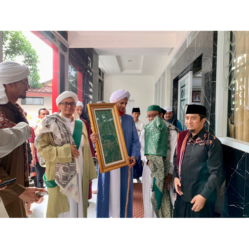 KISWAH MAKAM RASULULLAH