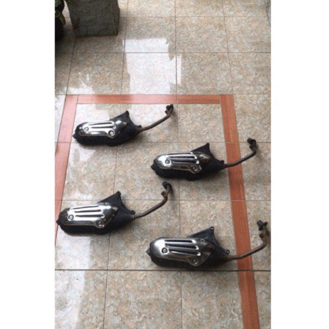 knalpot standar vespa matic