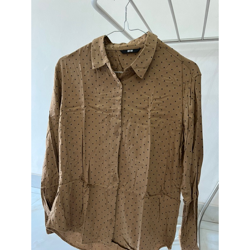 Kemeja cokelat / Atasan Cokelat Uniqlo