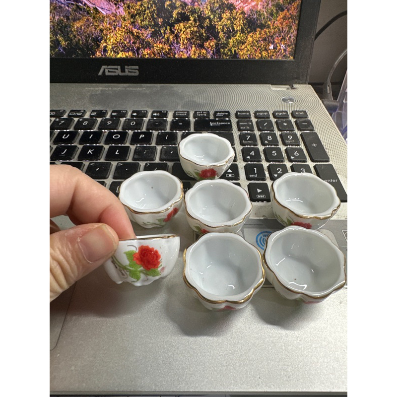 pot bunga miniatur keramik bunga