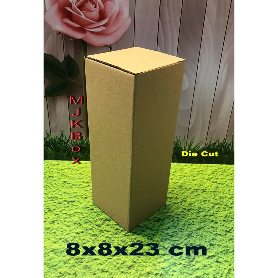 

KARDUS/KARTON/BOX UK. 8X8X23CM........DIE CUT BOTOL