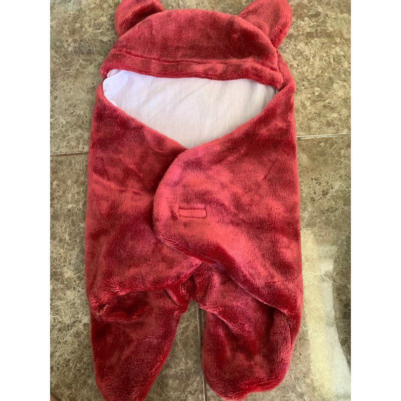 selimut bedong bayi karakter